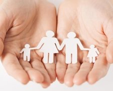 Школярі відмовилися від випускного і віддали гроші лікарні