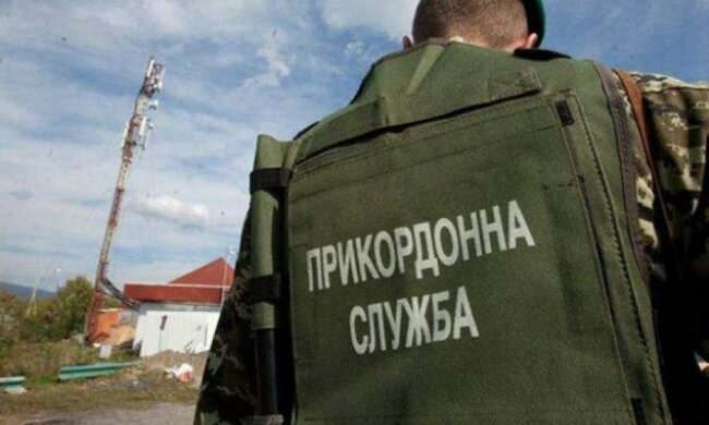 Прикордонники затримали на Закарпатті 13 нелегалів з Афганістану (відео)