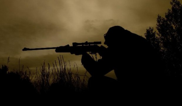 На Луганщині снайпер обстріляв позиції українських бійців