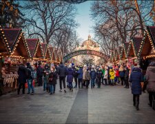 Вихідні на Новий рік 2020: на скільки затягнуться зимові канікули