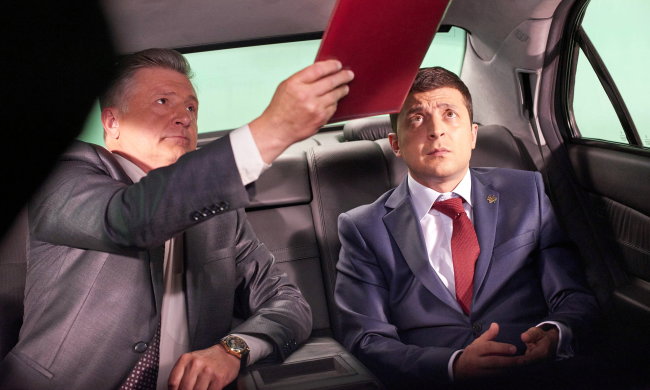 Фура, кокаин и другие фейки: Зеленскому открыли глаза на "заказчика"