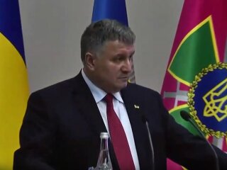 Арсеній Аваков \\ брифінг МВС