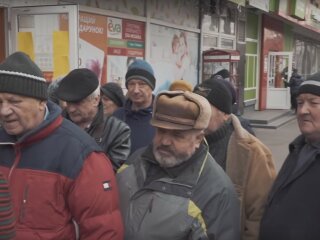 пенсіонери, скріншот з відео