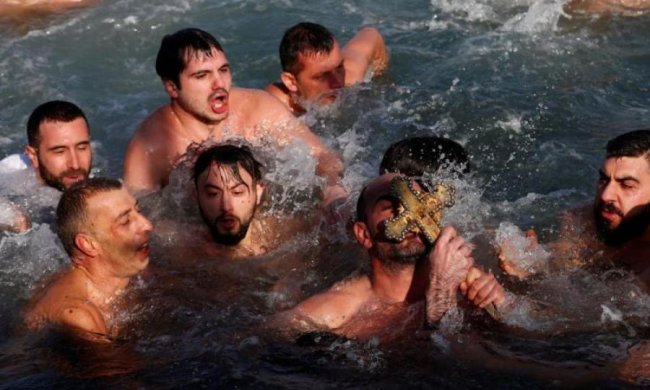 Хрещення Господнє 2018: як відзначали українці, яскраві фото
