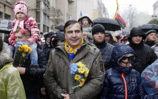 Саакашвили сделал предложение Порошенко