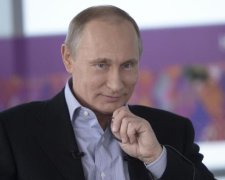 Поганий знак: соцмережі побачили містику в падінні піраміди Голоду