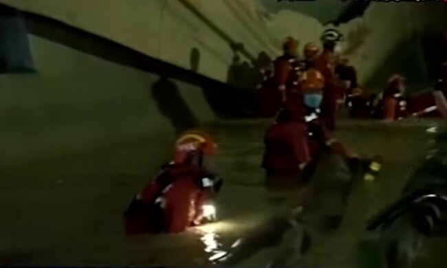 Наводнение в Китае, кадр из видео