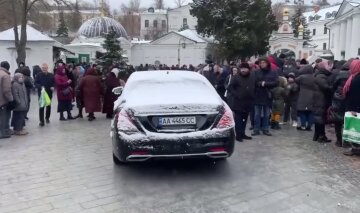 Mercedes митрополита Павла, скріншот: YouTube