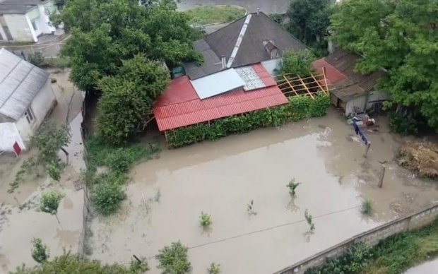 Потоп в Крыму: спасатели дали неутешительный прогноз