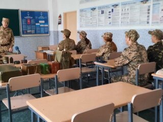 Предмет "Защита Украины" в школе