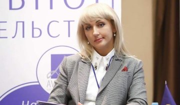 Суддівська парковка: конфлікт між поліцією і представником Феміди триває