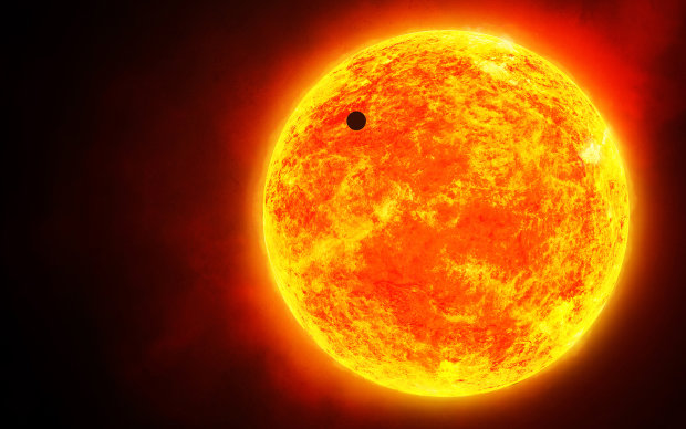 Возле Солнца заметили странную аномалию: официальная наука оказалась в тупике