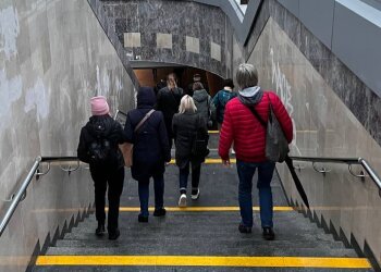 Украинцы на улице, фото: Знай.ua
