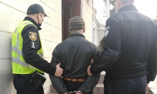 Озвірілий львів'янин всадив жінці ножа в серце