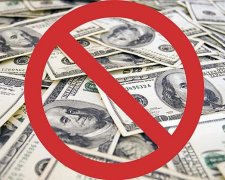 В Росії заборонять долари
