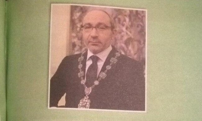 Інтернет відреагував "Агепкою" на буквар від Кернеса