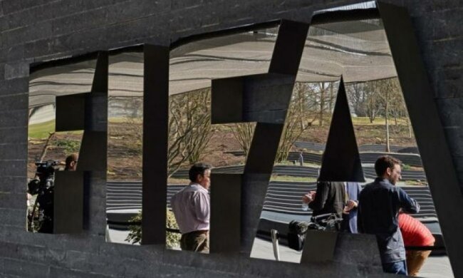 Швейцарія заморозила 13 банківських рахунків у справі ФІФА