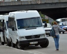 У Херсоні неадекватний маршрутник накинувся на бідолашну дитину: приїхала додому вся в сльозах