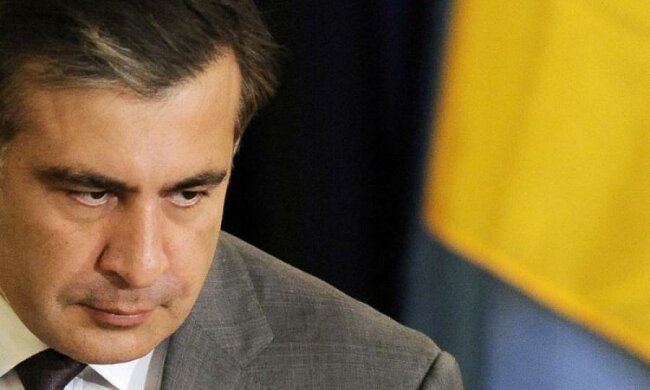 Отель в осаде: пограничники и полиция наведались к Саакашвили