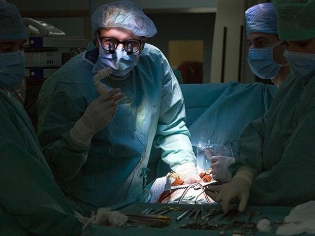 Лікарі "оживили" серце через сім годин після зупинки