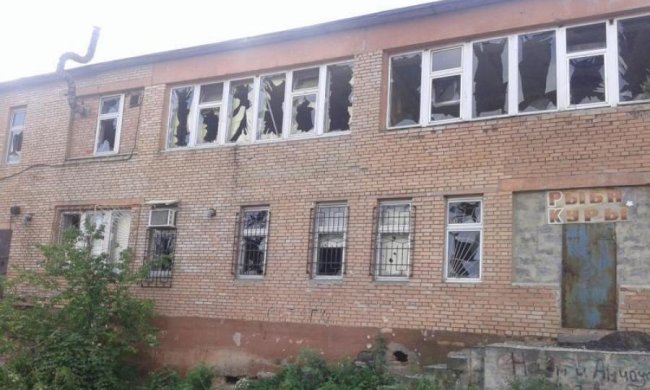 Бойовики рівняли житлові квартали Новолуганського із землею