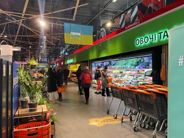 Жульен уже не кажется таким аппетитным: украинские магазины переписали стоимость шампиньонов, салата и петрушки