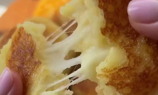 Картопляні сирники, кадр з відео