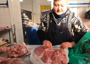 Продаж м'яса, скріншот з відео