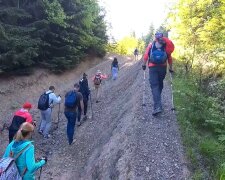 Говерла ледь не поглинула групу туристів із Закарпаття — вода заливала очі, рятувальники дивом встигли