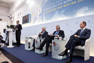 Яценюк нахамил немецкому дипломату