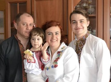 Микола Чмерук та родина