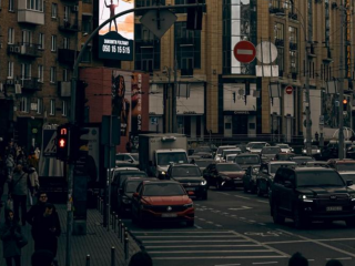 Українці, Київ, авто, фото із соцмереж