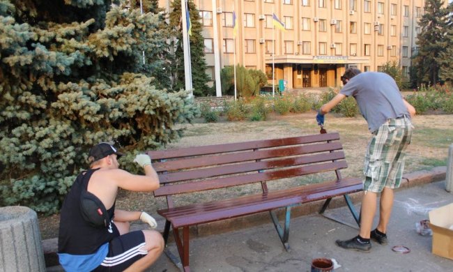 В Одессе коммунальщики восстали против мамочек с детьми: "ходят в пятнах"