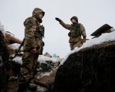 Украинцам показали, как наши герои задержали боевика на поле боя