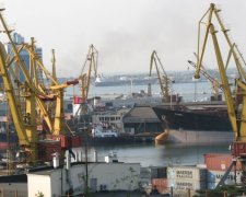 Одеські правоохоронці затримали банду портових крадіїв