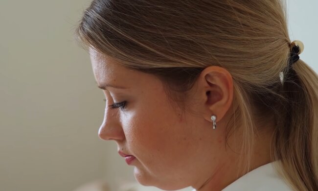 Дарина, кадр з відео