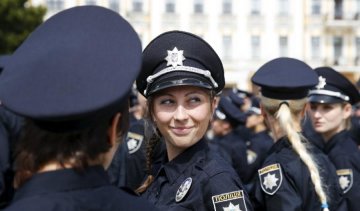 Нова поліція у Маріуполі: на одне місце - шість кандидатів 