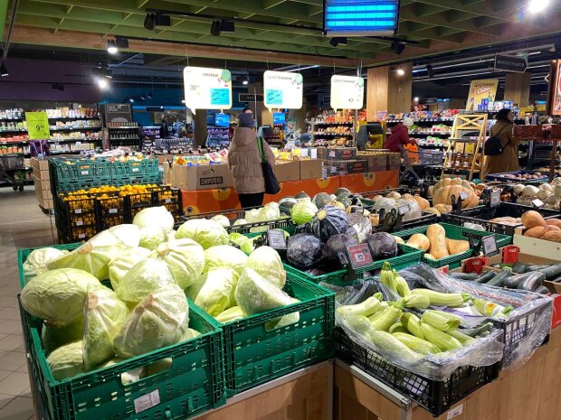 Продукты в супермаркете / фото: Знай.ua