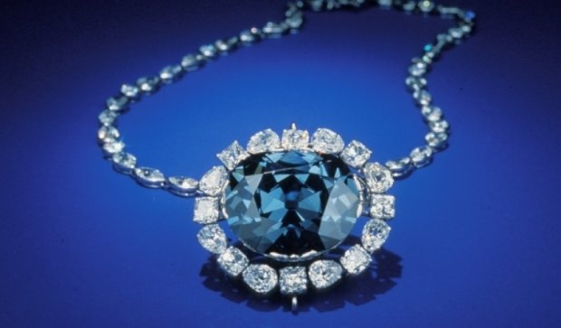 Діамант Хоупа: проклята краса з  400-річною історією