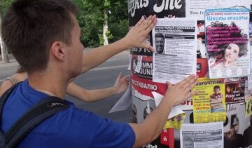 Расклейщик объявлений выстрелил в активиста в России 
