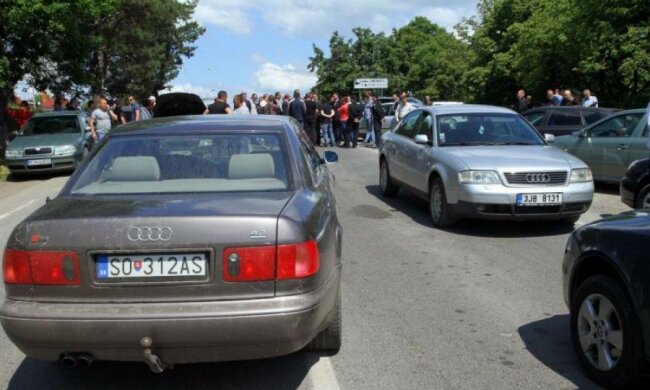 Мотлох з Європи: в мережі показали кращі авто на єврономерах