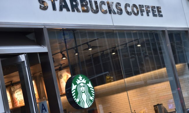 Не тільки кава: Starbucks везе до України смачну траву
