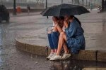 Синоптики розповіли, яка погода буде в серпні: шквали, грози і спека