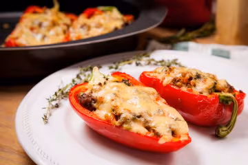 Новый год 2019: перец, фаршированный курицей