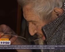 На Киевщине пенсионерка выгнала на улицу собственного мужа: живет в будке вместе с собакой