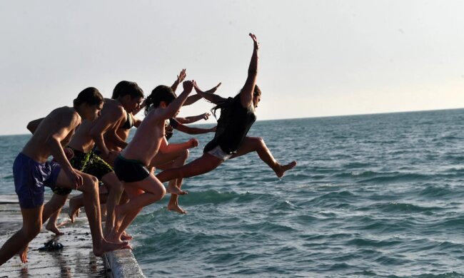 Каникулы, фото Канал 24