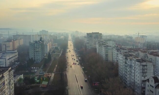В "оранжевом" Хмельницком не будут урезать места в маршрутках - "В очередях риск больше"
