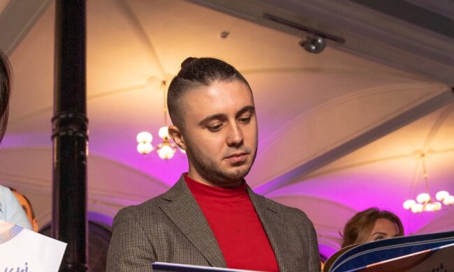 Тарас Тополя, facebook.com/taras.topolya