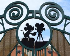 НАРЕШТІ! Disney випустив тизер Суперсімейки 2