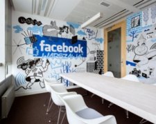 Facebook создает сервис для профессионалов